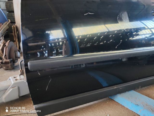 bontott VW PASSAT B5 Bal első Ajtó (Részeivel)