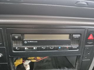 bontott VW PASSAT B5 Bal első Ajtó (Részeivel)