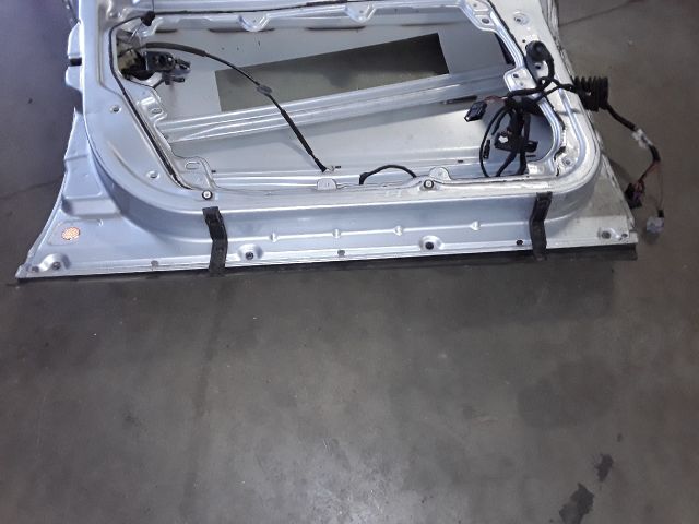 bontott VW PASSAT B5 Bal első Ajtó (Üres lemez)