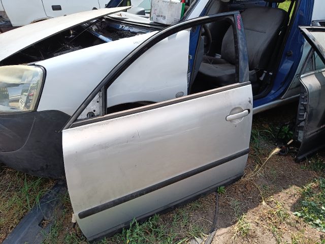 bontott VW PASSAT B5 Bal első Ajtó (Üres lemez)