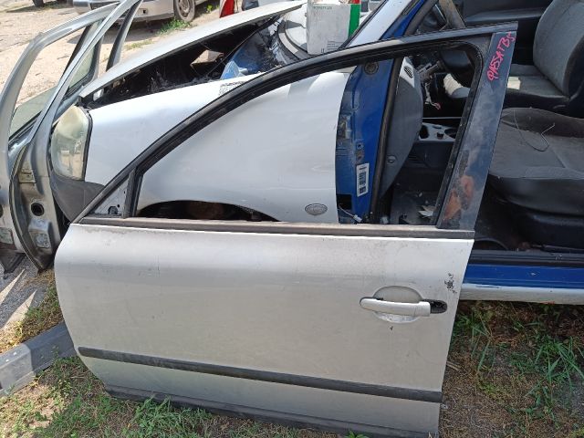 bontott VW PASSAT B5 Bal első Ajtó (Üres lemez)