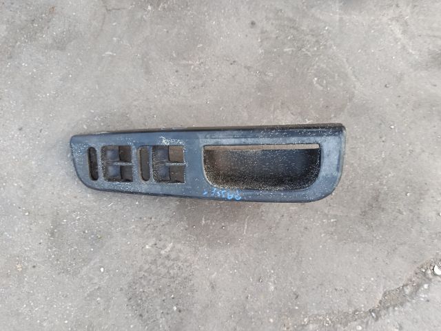 bontott VW PASSAT B5 Bal első Ajtóbehúzó