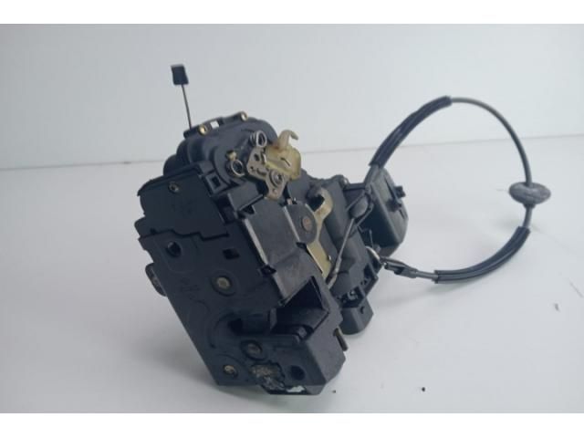 bontott VW PASSAT B5 Bal első Ajtózár