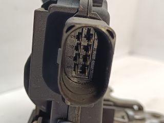 bontott VW PASSAT B5 Bal első Ajtózár