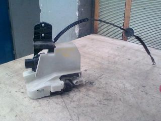 bontott VW PASSAT B5 Bal első Ajtózár