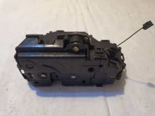 bontott VW PASSAT B5 Bal első Ajtózár