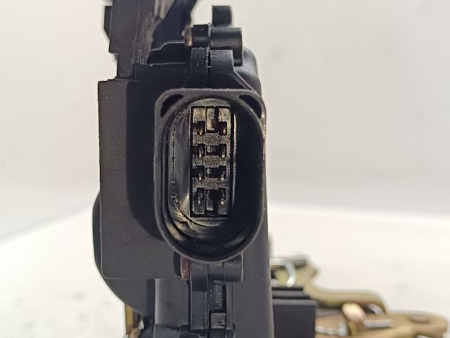 bontott VW PASSAT B5 Bal első Ajtózár