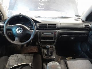 bontott VW PASSAT B5 Bal első Ajtózár