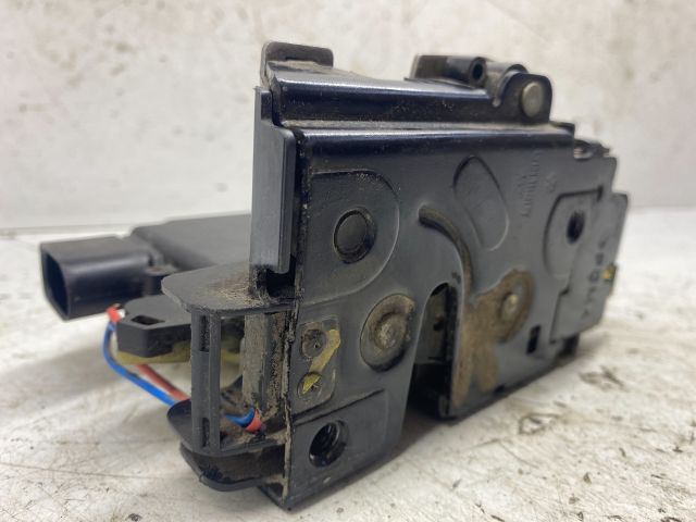 bontott VW PASSAT B5 Bal első Ajtózár