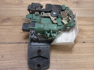 bontott VW PASSAT B5 Bal első Ajtózár