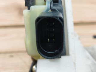 bontott VW PASSAT B5 Bal első Ajtózár