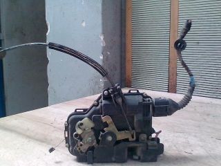 bontott VW PASSAT B5 Bal első Ajtózár