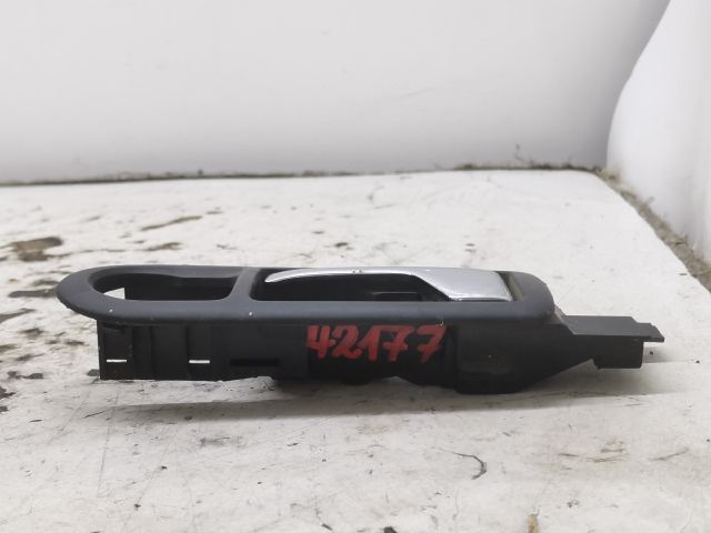 bontott VW PASSAT B5 Bal első Belső Kilincs