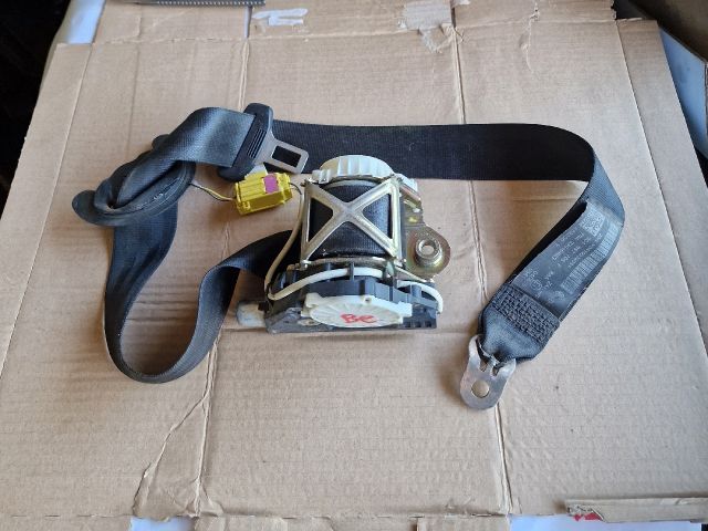 bontott VW PASSAT B5 Bal első Biztonsági Öv