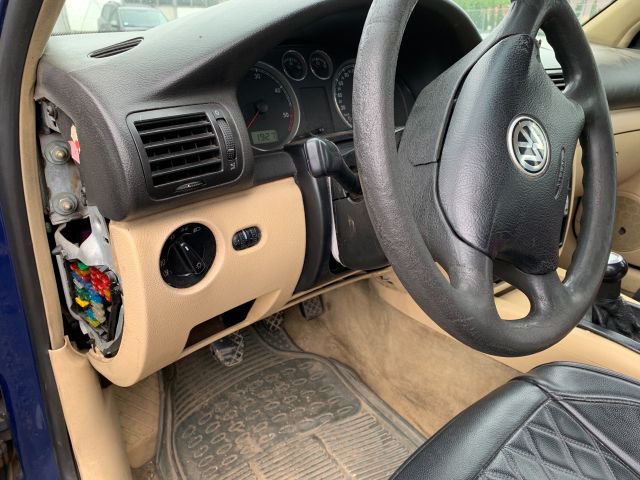 bontott VW PASSAT B5 Bal első Biztonsági Öv