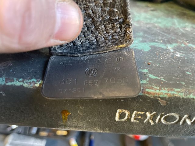 bontott VW PASSAT B5 Bal első Biztonsági Öv