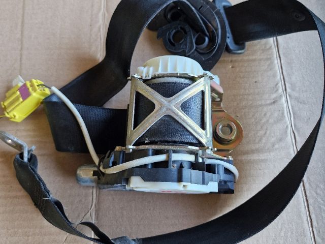 bontott VW PASSAT B5 Bal első Biztonsági Öv