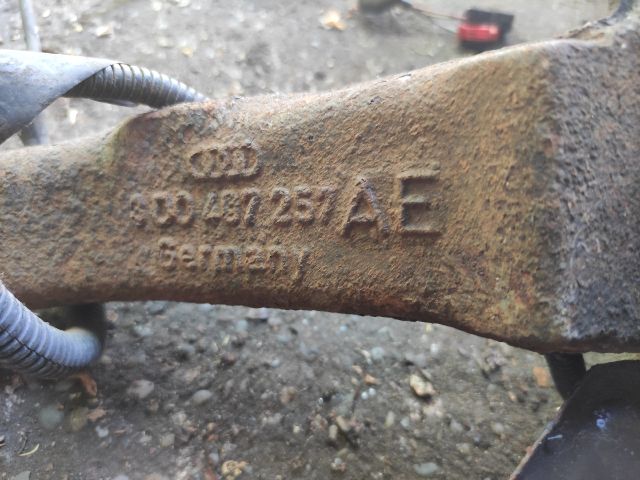 bontott VW PASSAT B5 Bal első Csonkállvány Kerékaggyal