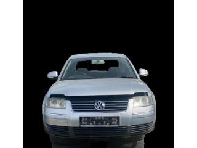 bontott VW PASSAT B5 Bal első Gumikéder