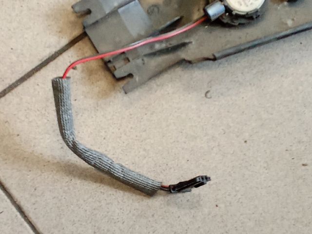 bontott VW PASSAT B5 Bal első Hangszóró