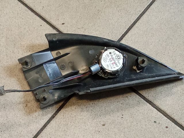 bontott VW PASSAT B5 Bal első Hangszóró