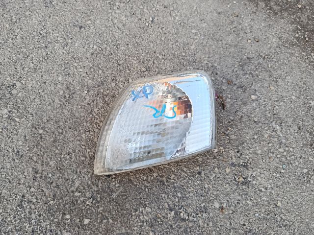 bontott VW PASSAT B5 Bal első Irányjelző