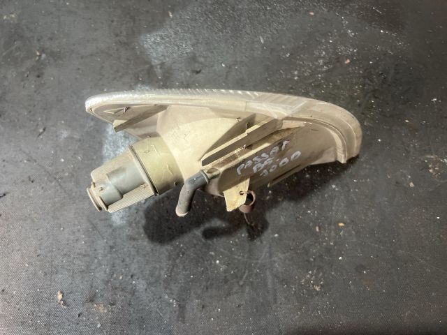 bontott VW PASSAT B5 Bal első Irányjelző