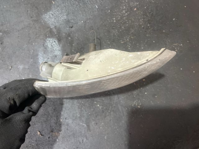 bontott VW PASSAT B5 Bal első Irányjelző