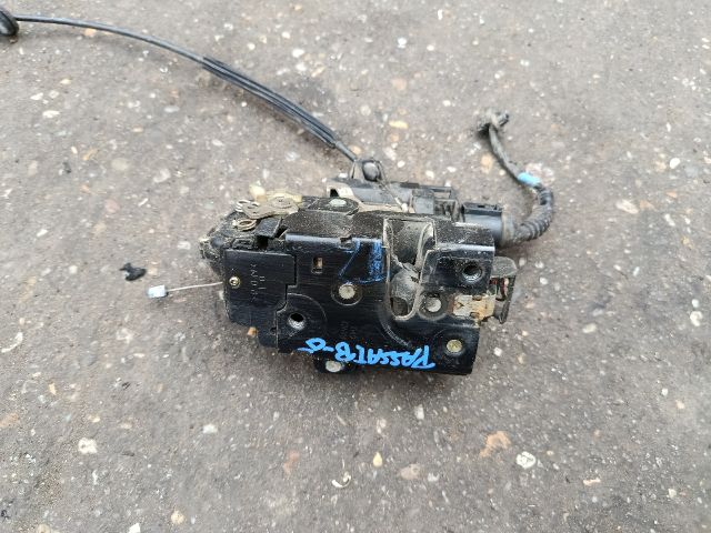 bontott VW PASSAT B5 Bal első Központizár Motor