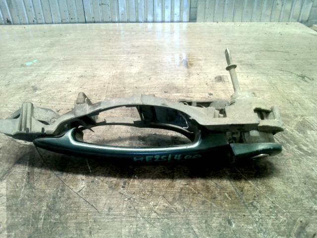 bontott VW PASSAT B5 Bal első Külső Kilincs