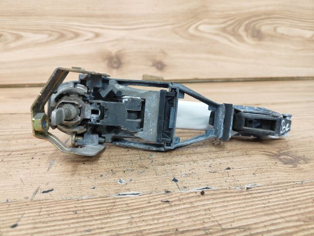 bontott VW PASSAT B5 Bal első Külső Kilincs