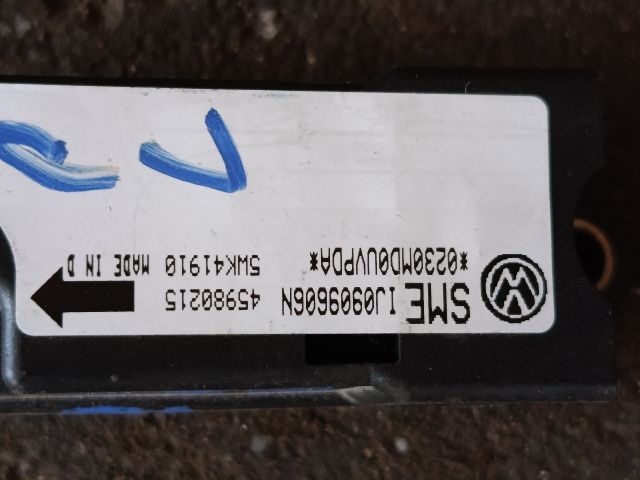 bontott VW PASSAT B5 Bal első Oldal Ütközés Érzékelő