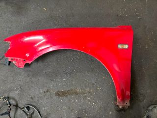 bontott VW PASSAT B5 Bal első Sárvédő