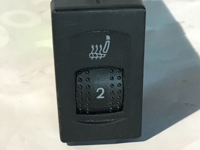 bontott VW PASSAT B5 Bal első Ülésfűtés Kapcsoló