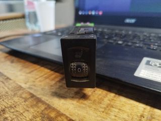 bontott VW PASSAT B5 Bal első Ülésfűtés Kapcsoló