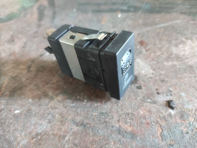 bontott VW PASSAT B5 Bal első Ülésfűtés Kapcsoló