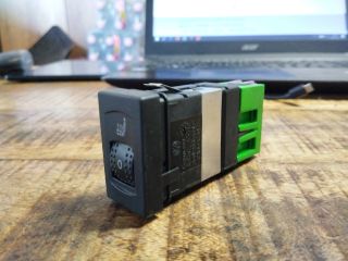 bontott VW PASSAT B5 Bal első Ülésfűtés Kapcsoló