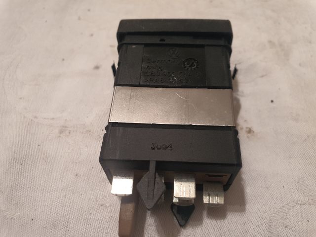 bontott VW PASSAT B5 Bal első Ülésfűtés Kapcsoló