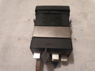 bontott VW PASSAT B5 Bal első Ülésfűtés Kapcsoló