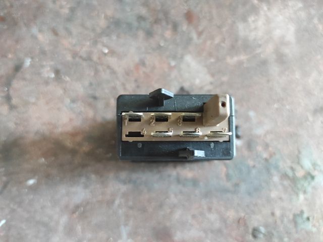 bontott VW PASSAT B5 Bal első Ülésfűtés Kapcsoló