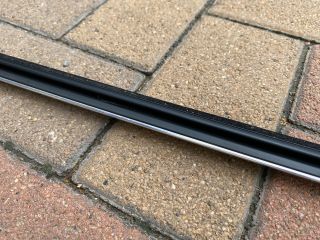 bontott VW PASSAT B5 Bal első Vízlehúzó Gumicsík