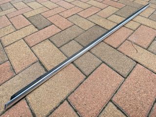 bontott VW PASSAT B5 Bal első Vízlehúzó Gumicsík