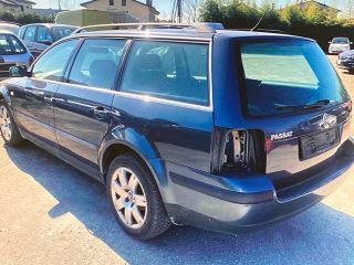 bontott VW PASSAT B5 Bal első Vízlehúzó Gumicsík