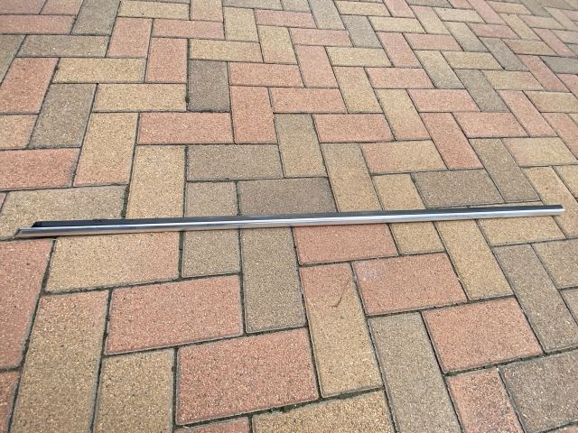 bontott VW PASSAT B5 Bal első Vízlehúzó Gumicsík