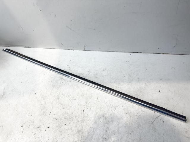 bontott VW PASSAT B5 Bal első Vízlehúzó Gumicsík