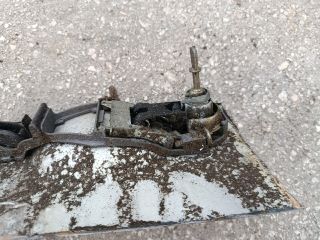 bontott VW PASSAT B5 Bal első Zárbetét