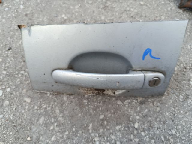 bontott VW PASSAT B5 Bal első Zárbetét