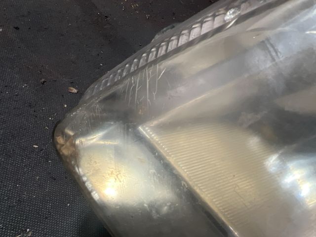 bontott VW PASSAT B5 Bal Fényszóró