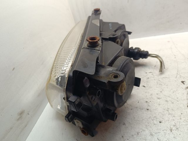 bontott VW PASSAT B5 Bal Fényszóró