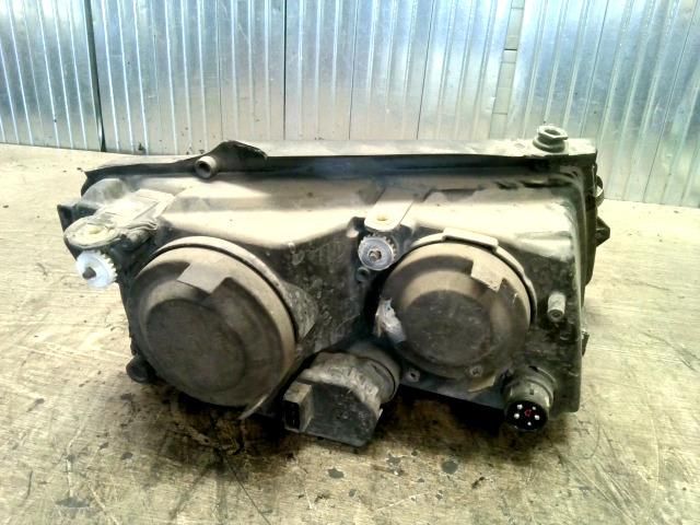 bontott VW PASSAT B5 Bal Fényszóró